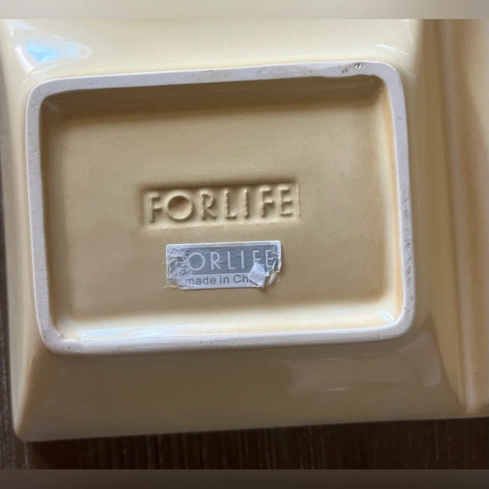 The Crate & Barrel Forlife Divider Plate